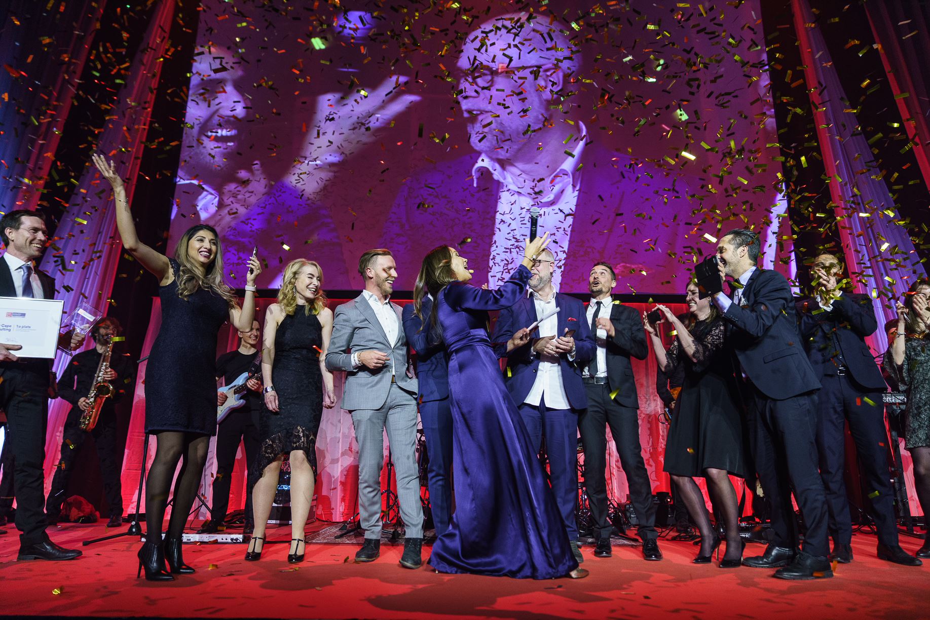 Bild #0 - Polar Cape