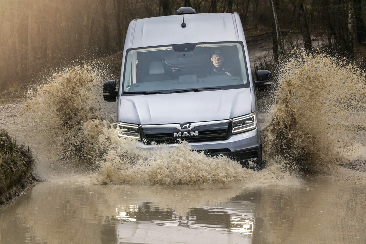 Bild #3 - Svenska Neoplan