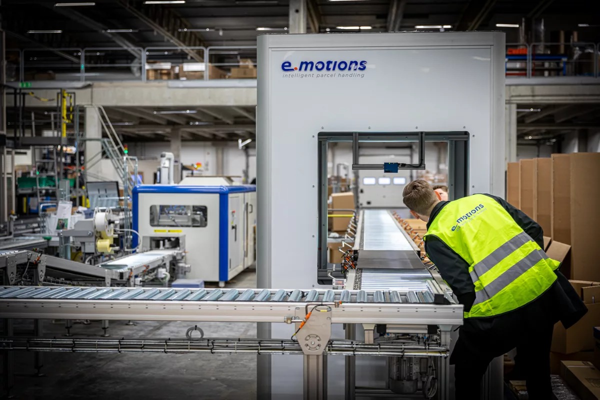 Listningsbild Montör av specialprodukter till Work System i Tenhult