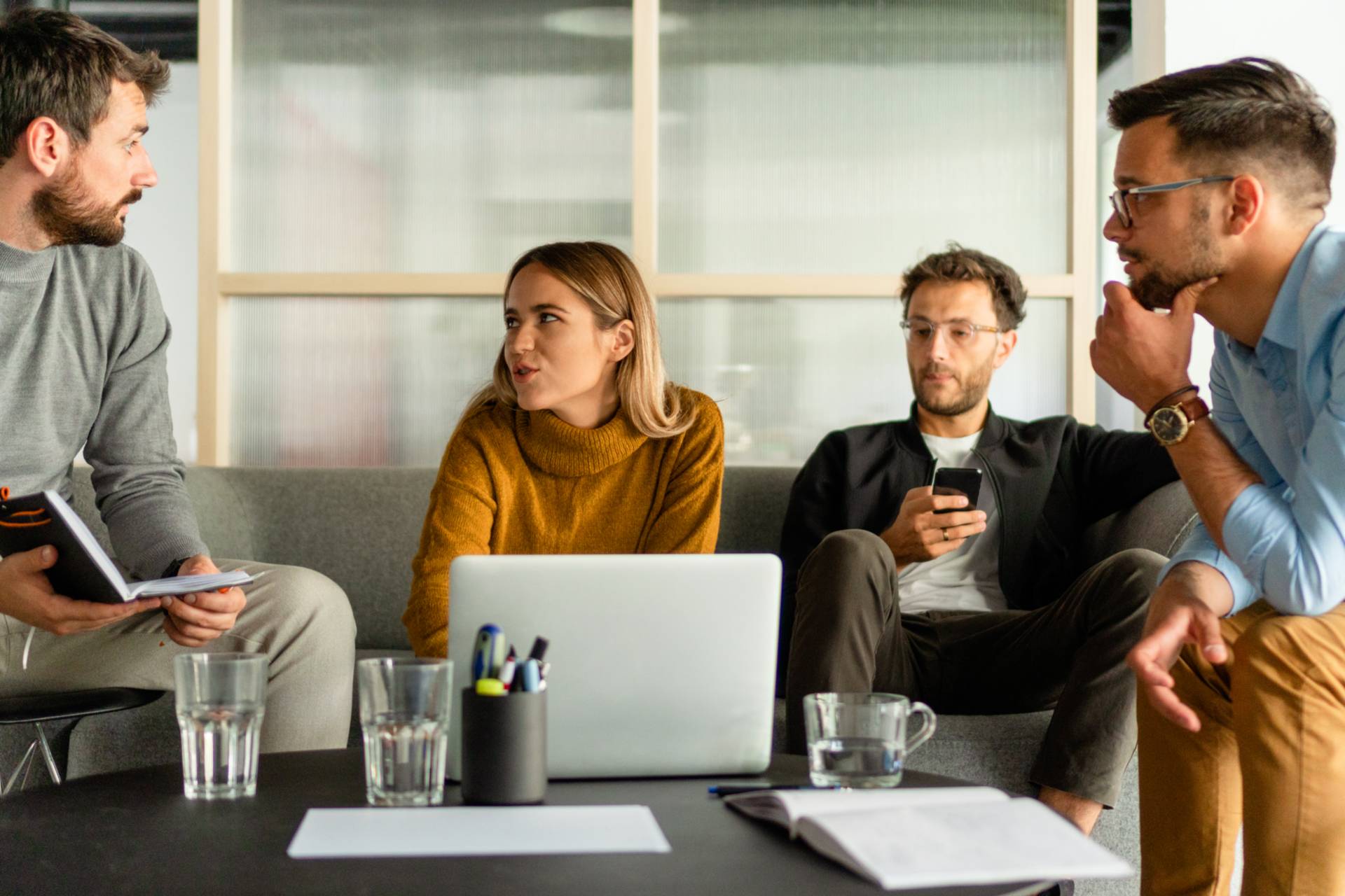 Listningsbild IT-projektledare sökes – Leverera framtidens digitala lösningar!